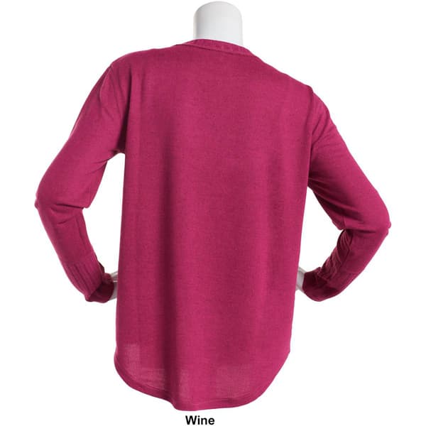 Plus Size Tint & Shadow Long Sleeve Crew Neck Hacci Tee w/Pocket