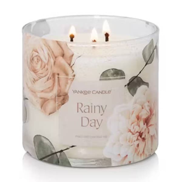Yankee Candle&#40;R&#41; 14.5oz 3 Wick Rainy Day Candle - image 