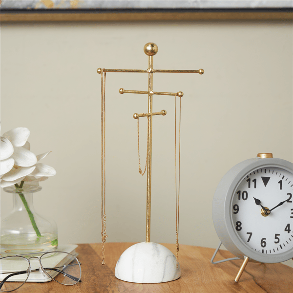 9th & Pike® Modern Gold Metal Jewelry Stand