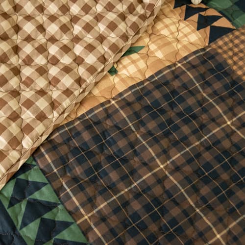 Your Lifestyle Brown Bear Cabin Quilt Set