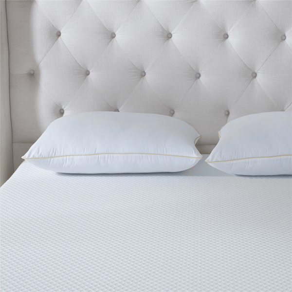 La-Z-Boy® Down Alternative Gusset Pillow