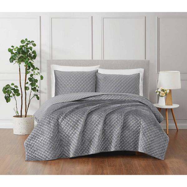 Royal Velvet Diamond Velvet Quilt Set - image 