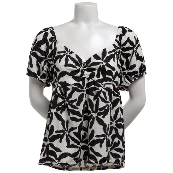 Womens BB Dakota Short Puff Sleeve Sweetheart Floral Blouse