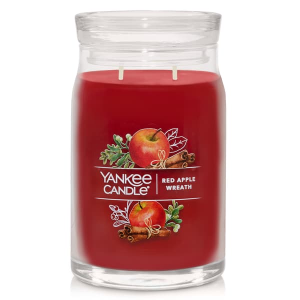 Yankee Candle&#40;R&#41; 20oz. Red Apple Wreath Jar Candle - image 