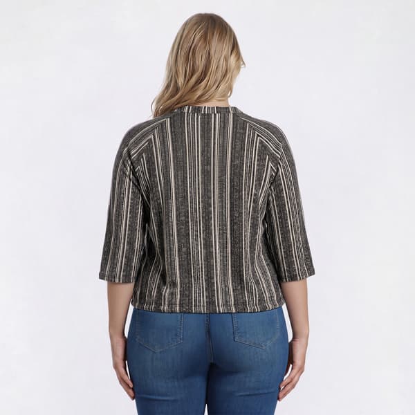 Plus Size Cure Rib Texture 3/4 Sleeve Henley Blouse