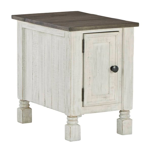 Signature Design by Ashley Havalance Chairside End Table - image 