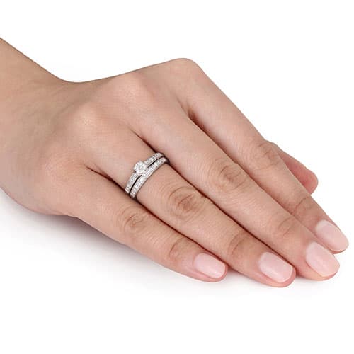 Loveblooms™  Round White 1/2ctw. Diamonds Bridal Ring Set