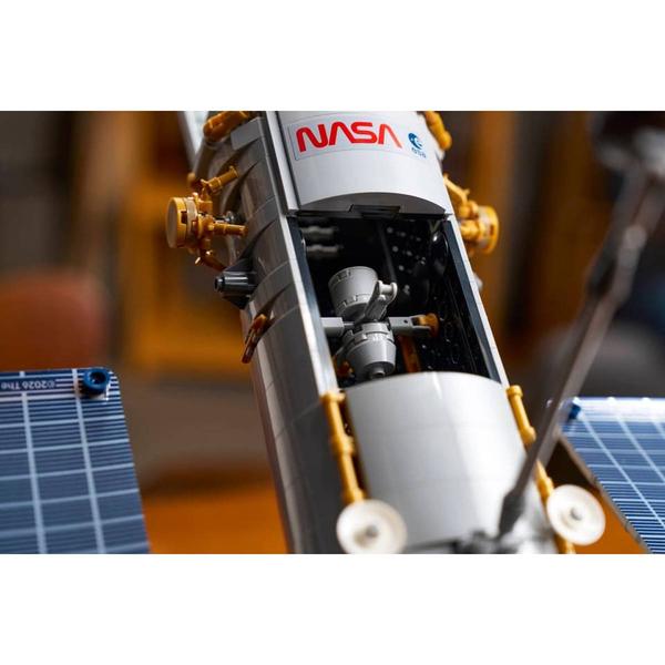 LEGO® Icons Hubble Space Telescope Building Kit