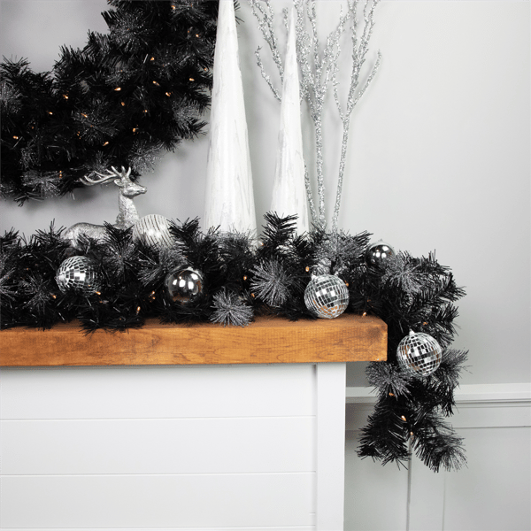 Northlight Pre-Lit LED B/O Iced Christmas Garland
