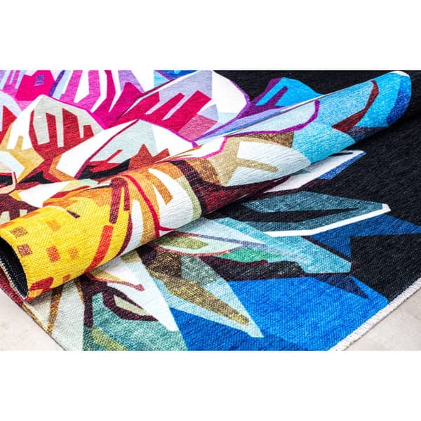 Elizabeth Sutton Maisie Large Flower Rectangular Area Rug