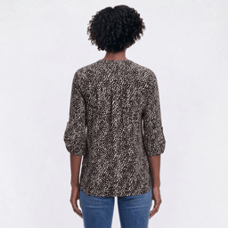 Womens Notations 3/4 Sleeve Pleated Abstract Henley Blouse