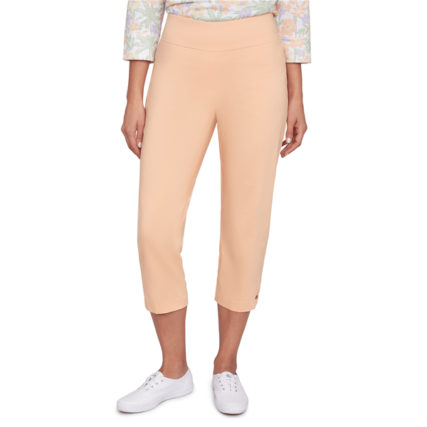 Petite Women''s Solid Pull On Capri - image 