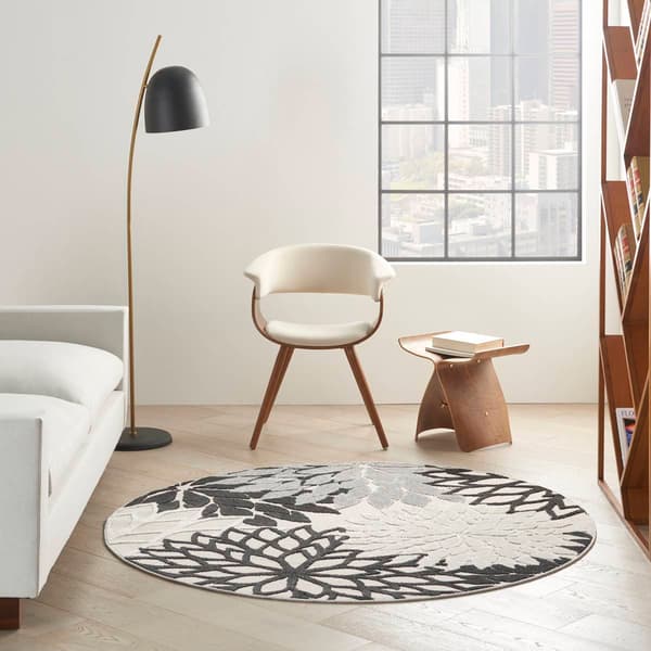 Nourison Aloha Monochrome Tropical Indoor/Outdoor Round Rug
