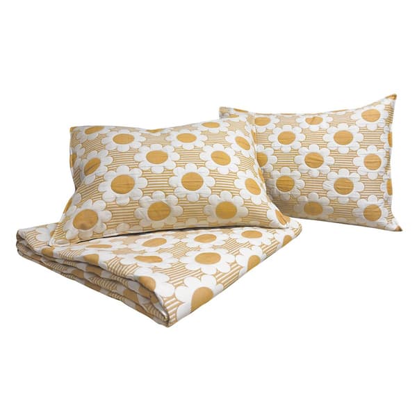 Design Studio Daisy Flower Reversible Quilt Set