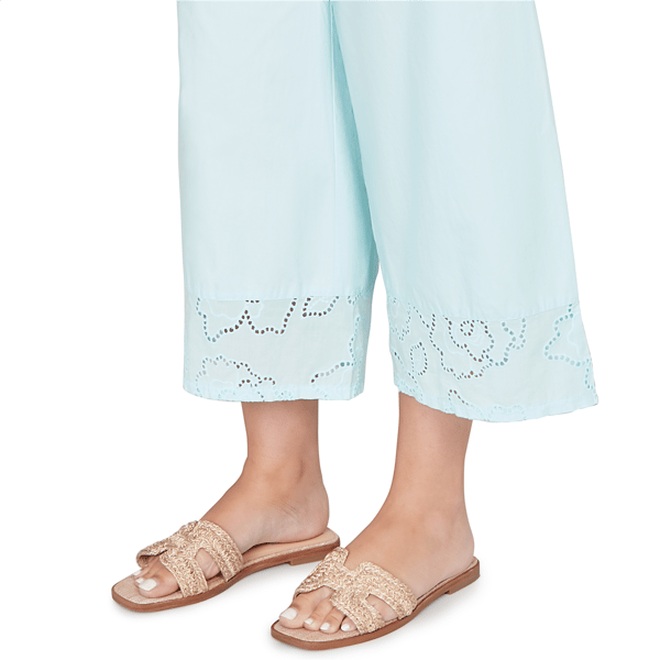 Plus Size Ruby Rd. Renaissance Romance Poplin Eyelet Trim Pull O