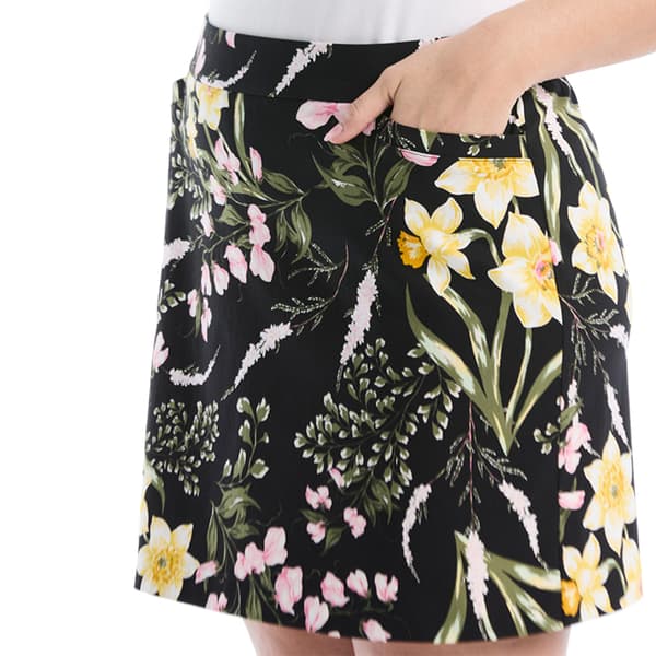 Plus Size Rafaella® Welt Pocket Floral Garden Skort