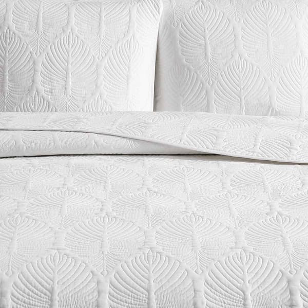 Tommy Bahama Line Palm Reversible Quilt Set