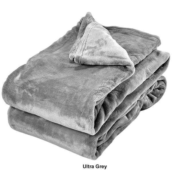 London Fog Solid Heavyweight Plush Blanket