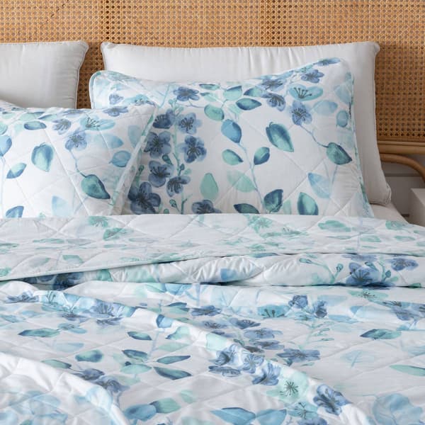 FreshFolds Miranda 3pc. Reversible Watercolor Leaves Quilt Set