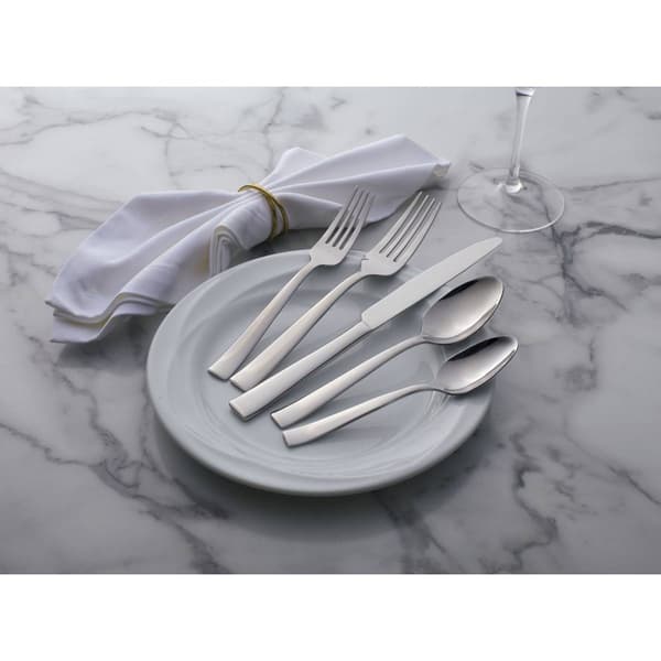 Oneida Monolith 20pc. Everyday Flatware Set