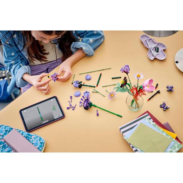 LEGO® Editions Olivia Rodrigo''s Flower Bouquet