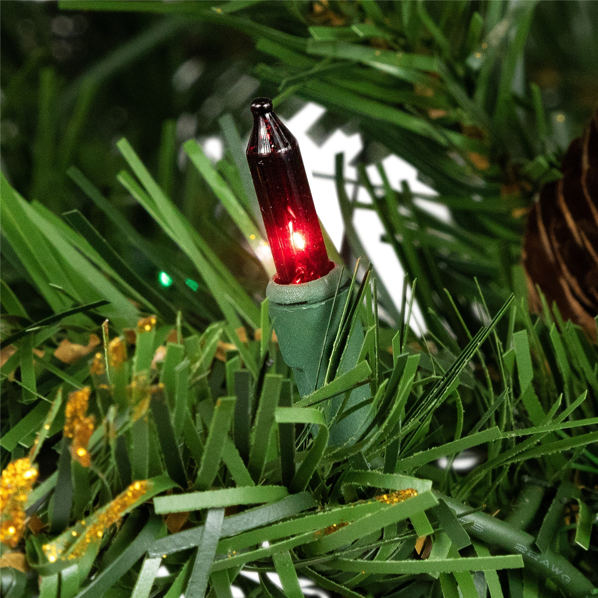 Northlight 4.5ft. Pre-Lit Yorkville Pine Pencil Christmas Tree