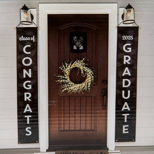 New View Congrats Grad Door Banner - 12x72