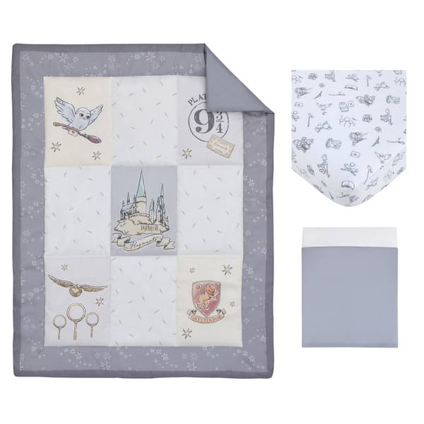 Warner Bros. Harry Potter Magical Moments 3pc. Bedding Set