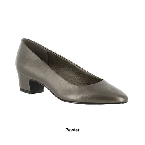 Womens Easy Street Prim Pumps