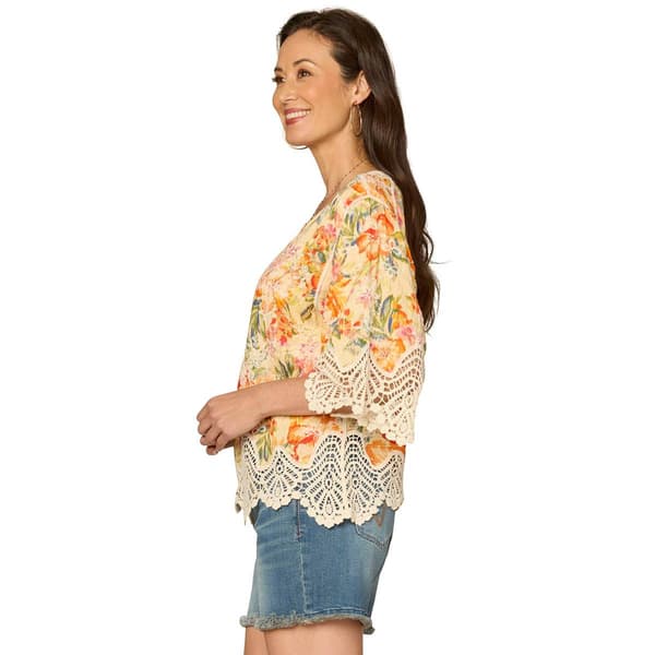 Plus Size Democracy 3/4 Sleeve Scallop Lace Trim Blouse