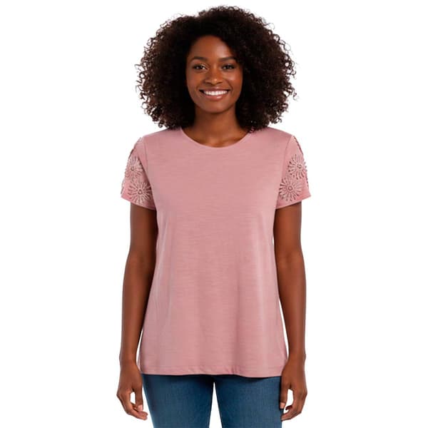 Womens Absolutely Famous Short Sleeve Embroidered Daisy Tee