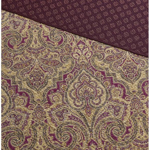 Cedar Court Amber Paisley Reversible Quilt Bedding Set Boscov's
