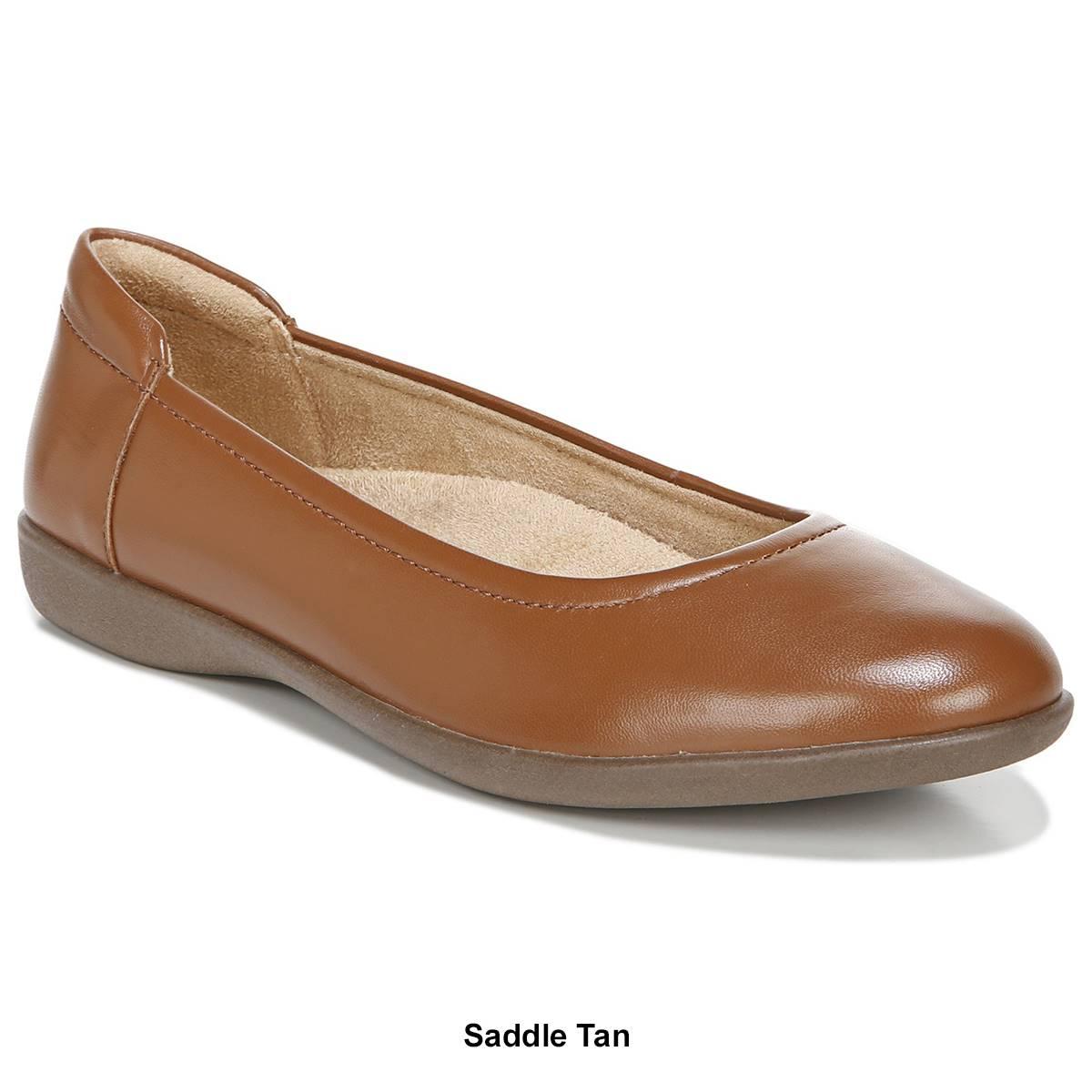 Womens Naturalizer Flexy Flats