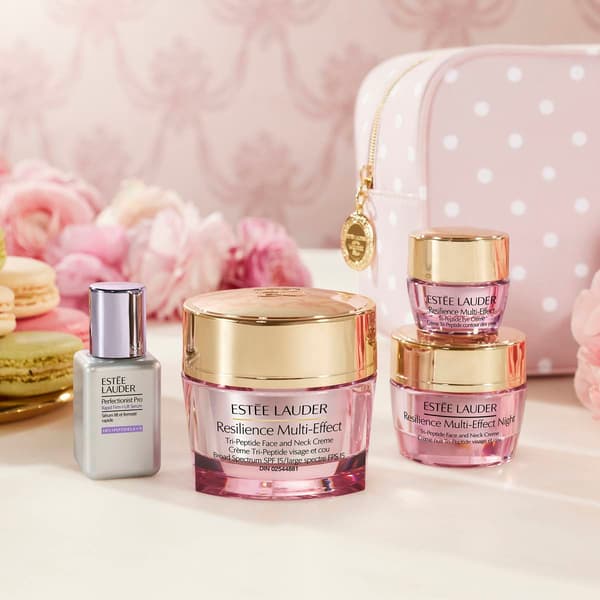 Est&#233;e Lauder&#8482; x Ladur&#233;e Resilience Multi-Effect Skincare Gift Set