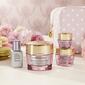 Est&#233;e Lauder&#8482; x Ladur&#233;e Resilience Multi-Effect Skincare Gift Set - image 5
