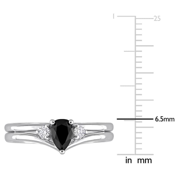 Radiant Rainbow™ 10kt. White Gold 5/8ctw. Pear Diamond Ring