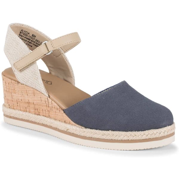 Womens Baretraps® Alycia Closed Toe Wedge Sandals