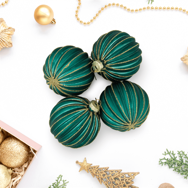 Northlight 4ct. Green Ribbed Lined Glass Christmas Ball Ornaments