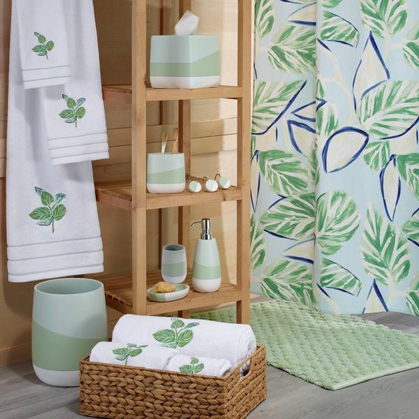 Nicole Miller Tropiluxe Bathroom Collection