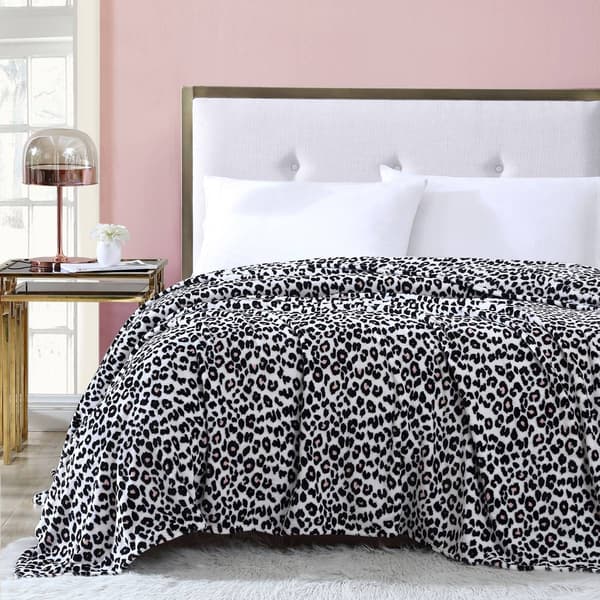Betsey Johnson Betseys Leopard Plush-Fleece Blanket