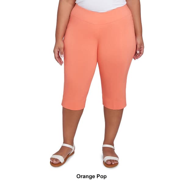 Plus Size Ruby Rd. Key Items Tech Pull-On Clamdigger