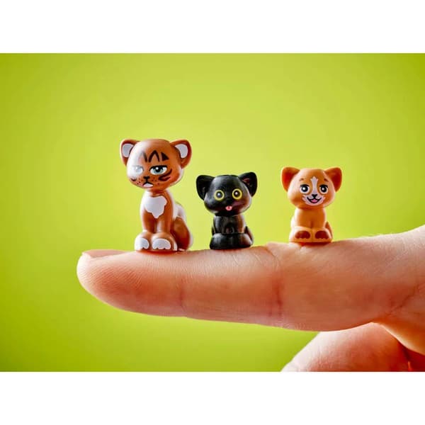 LEGO&#174; Friends Cat Birthday Party & Tree House