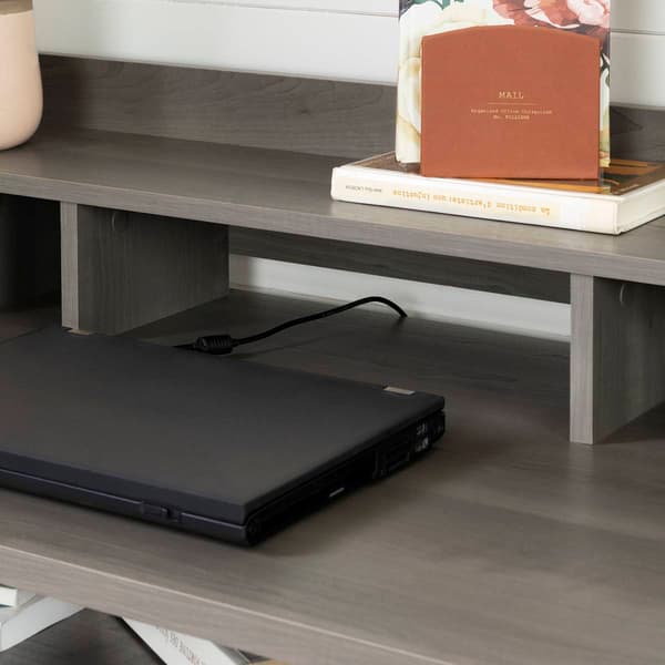 South Shore Versa Computer Desk w/Hutch