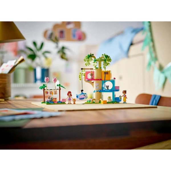 LEGO&#174; Friends Cat Birthday Party & Tree House