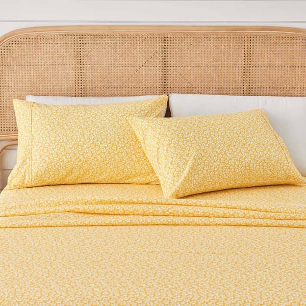 FreshFolds Delia Premium Fading Floral Microfiber Sheet Set