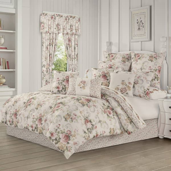 Royal Court Chablis 4pc. Comforter Set - image 
