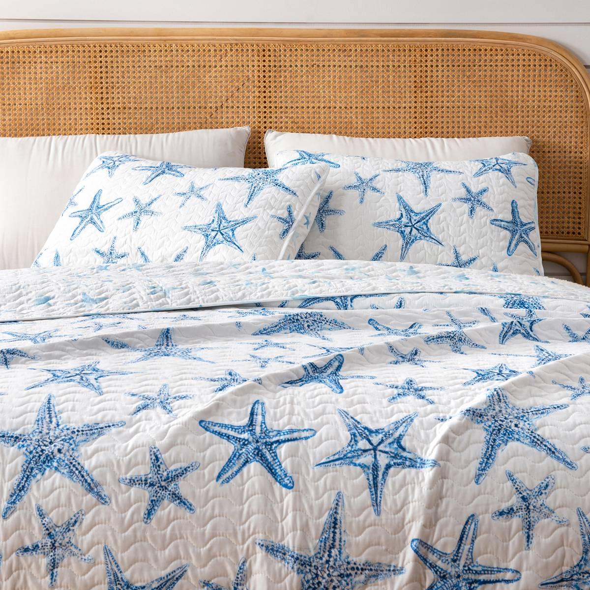 FreshFolds Trinidad 3pc. Reversible Blue Starfish Quilt Set