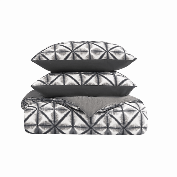 Vince Camuto Classic Shibori 3pc. Comforter Set