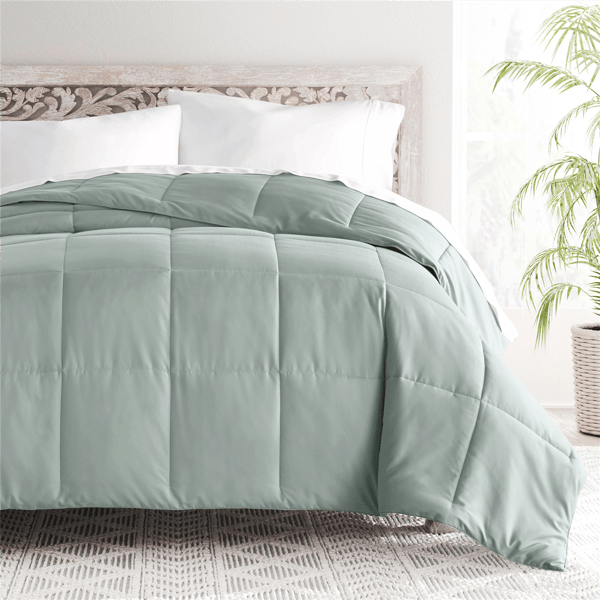 Soft Essentials Ultra Soft All Season Solid Comforter