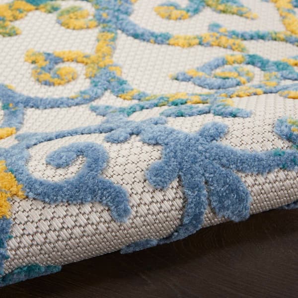 Nourison Aloha Scroll Print Indoor/Outdoor Round Rug
